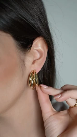 Tu as un style plutôt discret ou extravagant? Fais ton choix ✨
D’autres articles disponibles sur notre site internet.
.
.
.
#swissjewelry #bijoux #bijouxenacierinoxydable #jewelry #stainlesssteeljewelry